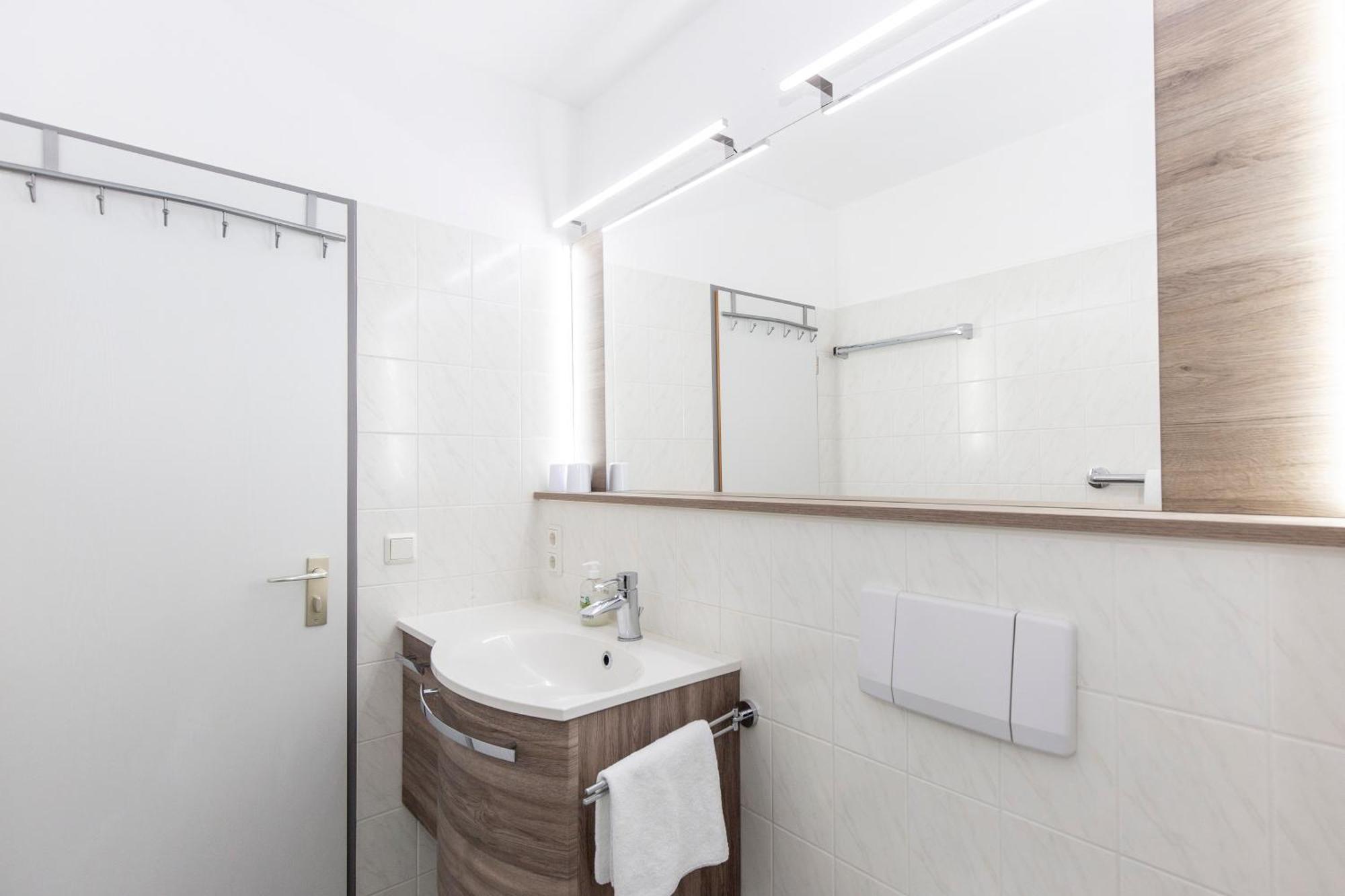 Trafalgar 122 Apartment *